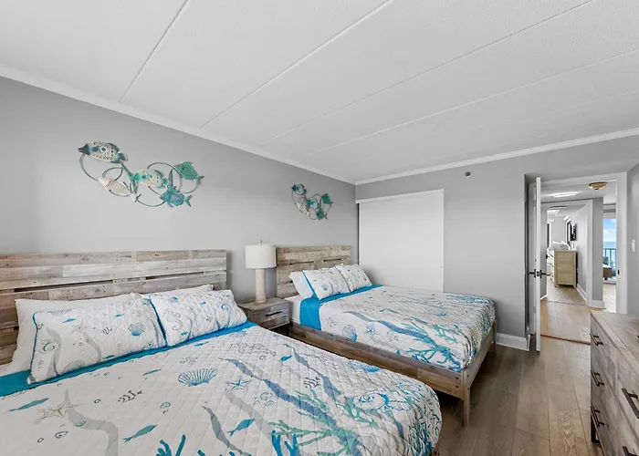 Spectacular Oceanfront Penthouse - Unit 1204 Holiday home